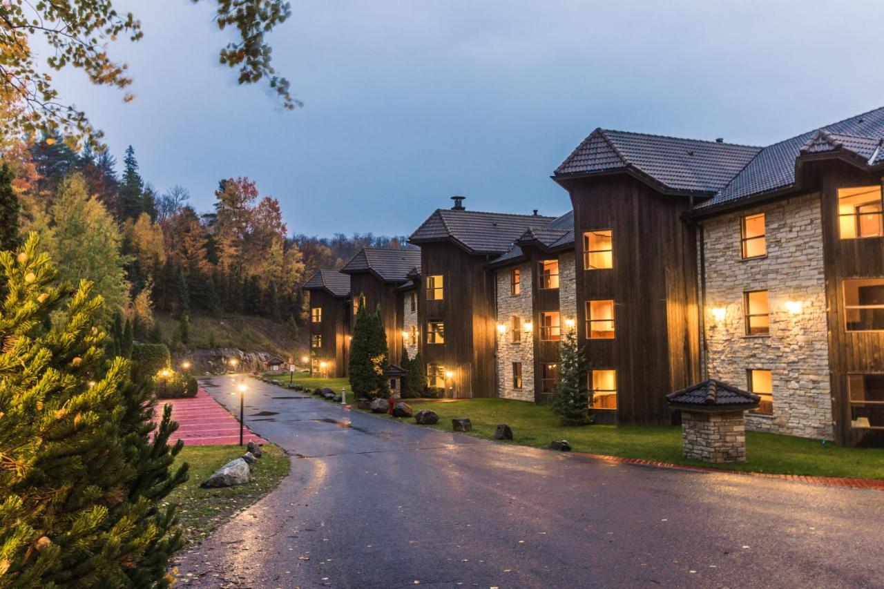 Hôtel et centre de villégiature du lac Carling Grenville-Sur-La-Rouge Extérieur photo